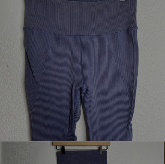 Zella navy ribbed leggings - Picture 4 of 5